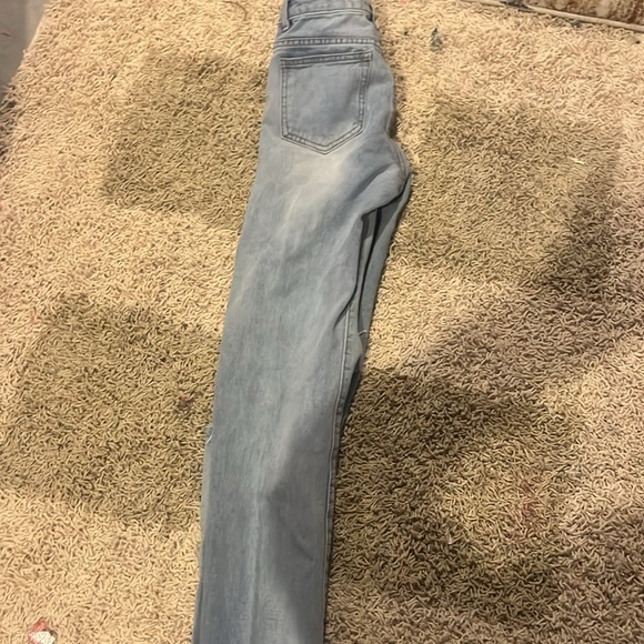 shein skinny jeans with rips - Picture 3 of 5